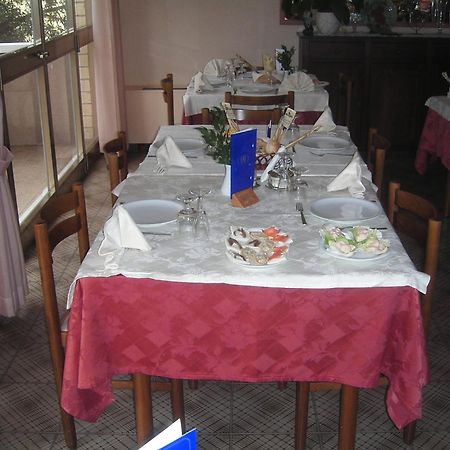 Hotel Marselli Rimini Zewnętrze zdjęcie