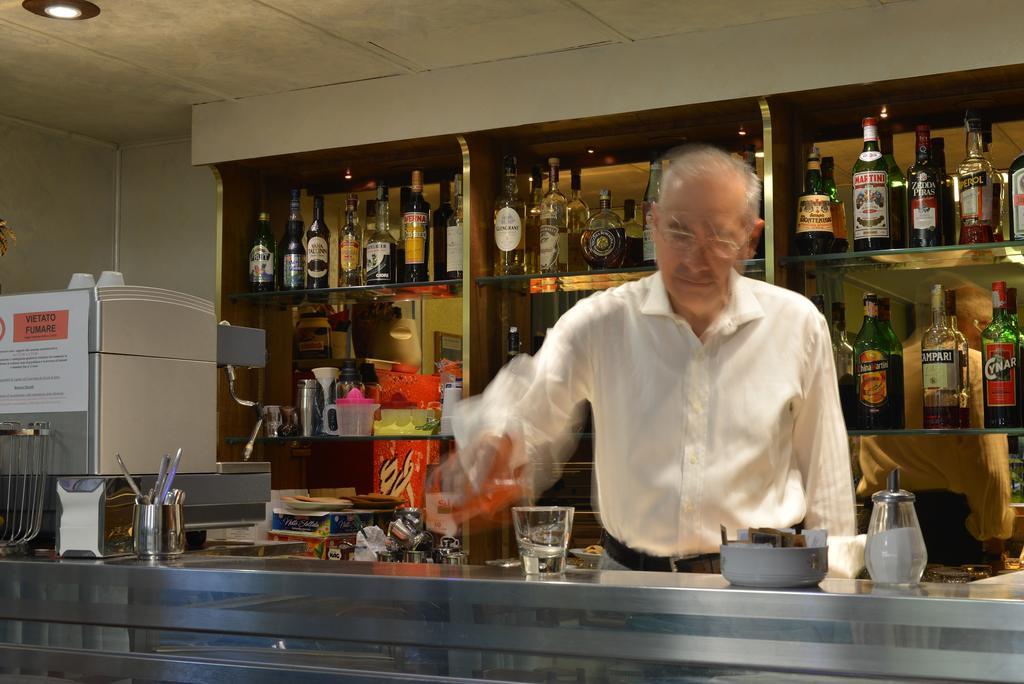 Hotel Marselli Rimini Zewnętrze zdjęcie