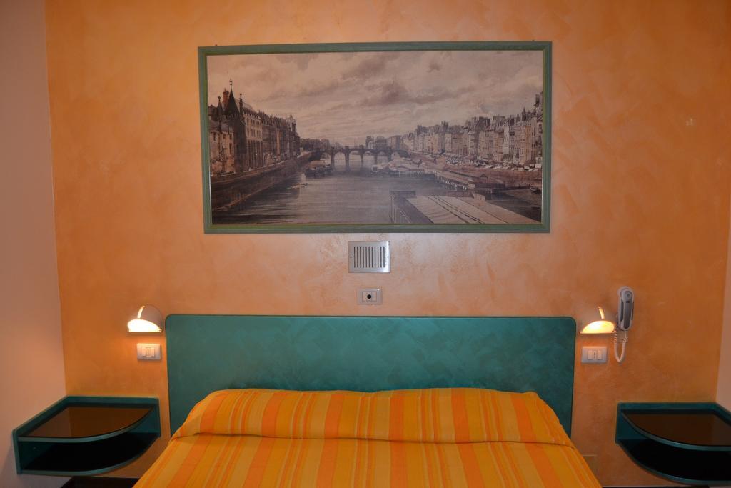 Hotel Marselli Rimini Zewnętrze zdjęcie