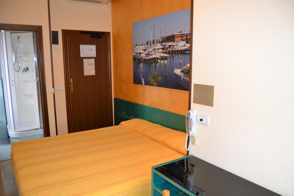 Hotel Marselli Rimini Zewnętrze zdjęcie