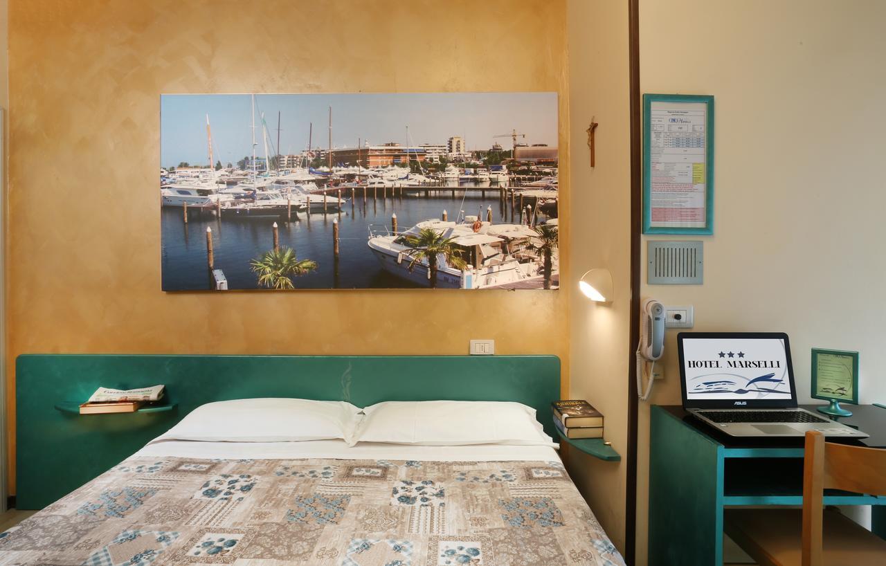 Hotel Marselli Rimini Zewnętrze zdjęcie